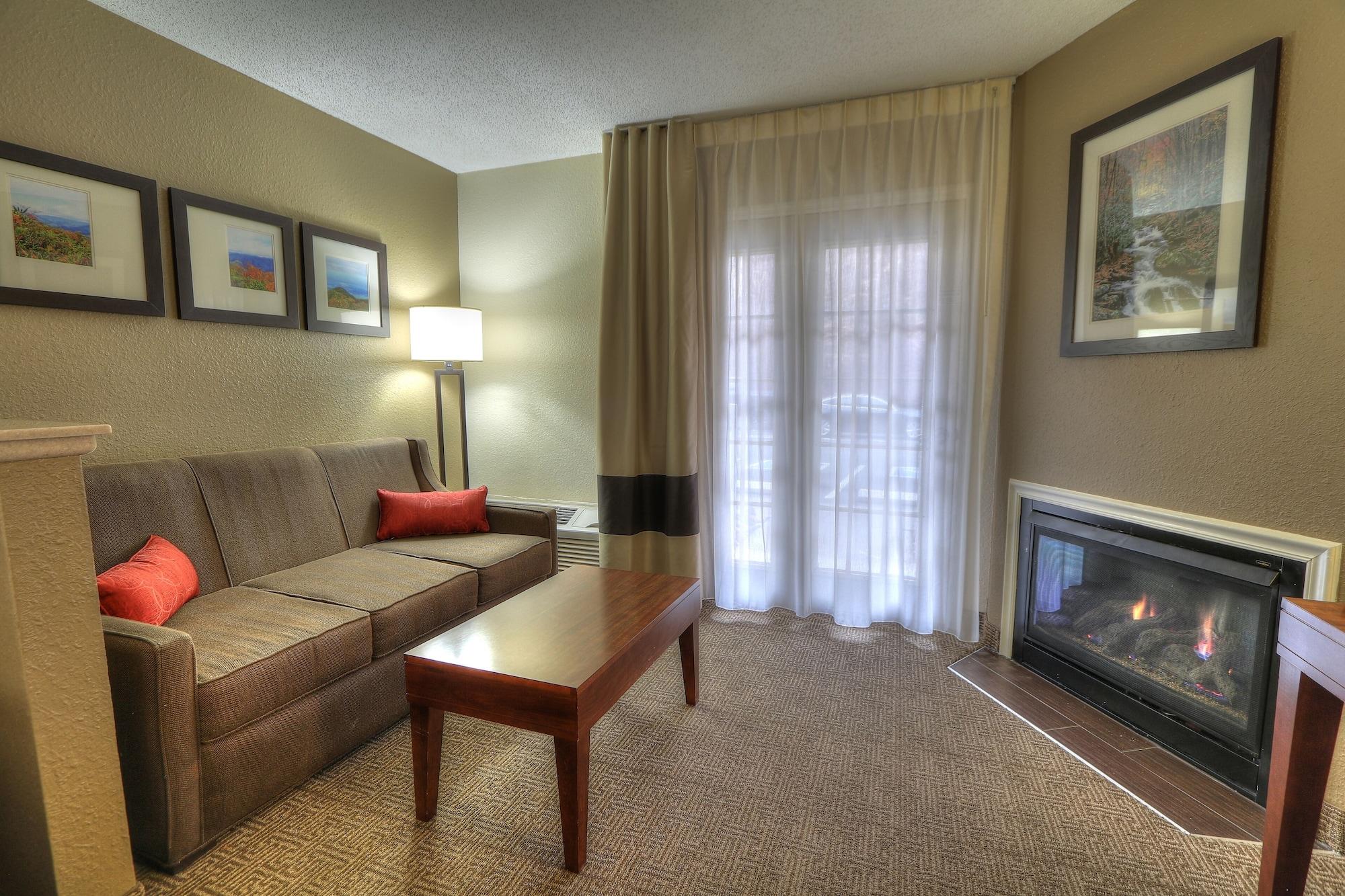 Comfort Inn & Suites At Dollywood Lane Pigeon Forge Exteriör bild