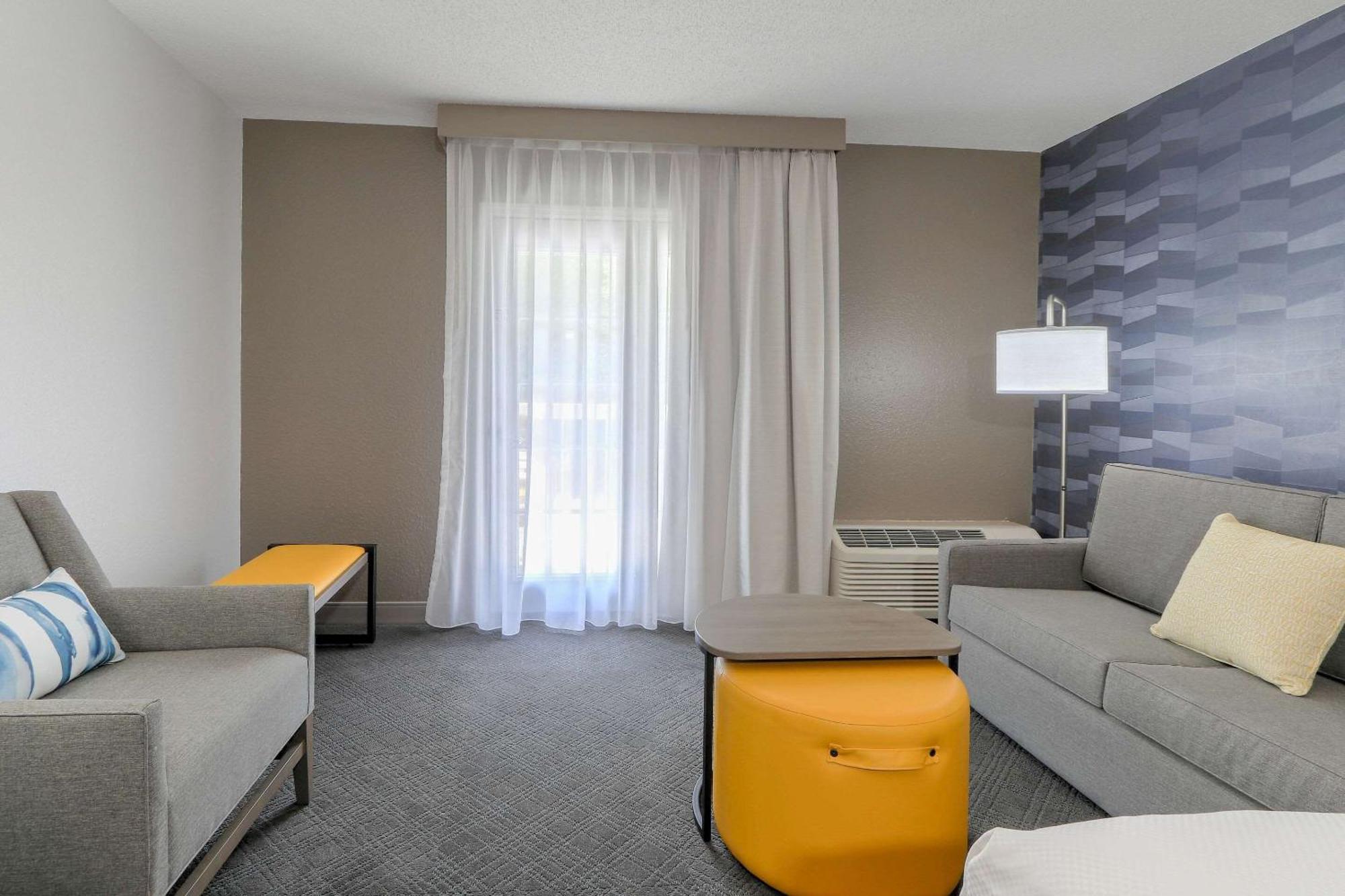 Comfort Inn & Suites At Dollywood Lane Pigeon Forge Exteriör bild